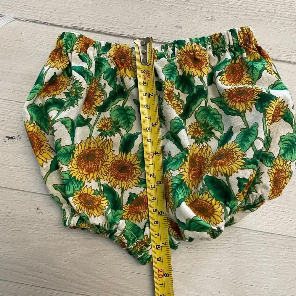 Baby sunflower diaper cover‎ and bonnet